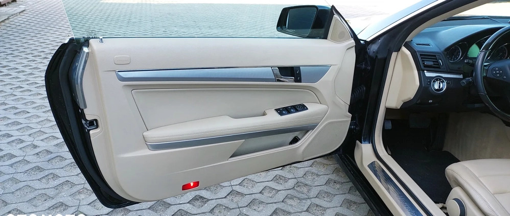 Mercedes-Benz Klasa E cena 58950 przebieg: 129000, rok produkcji 2010 z Nowogard małe 781